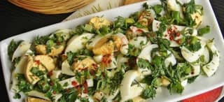 YUMURTA SALATASI